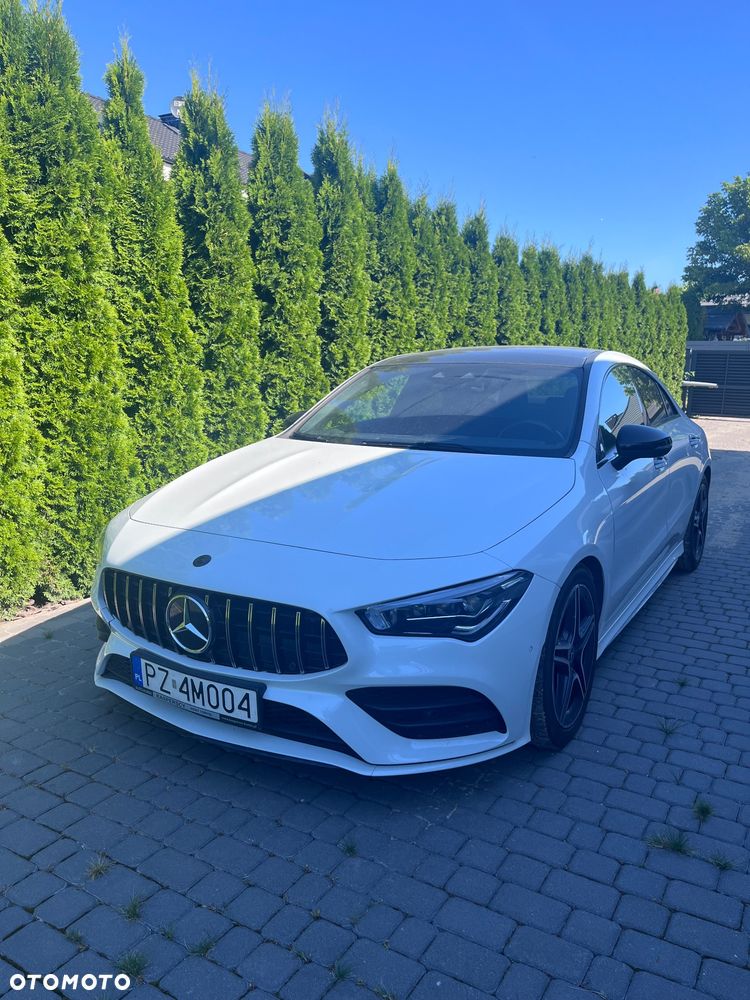 Mercedes-Benz CLA 220 4-Matic AMG Line 7G-DCT - 1