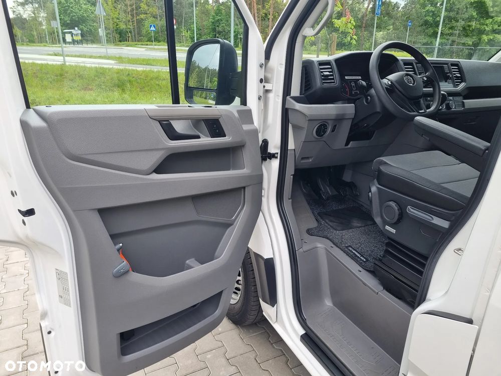 Volkswagen Crafter - 13