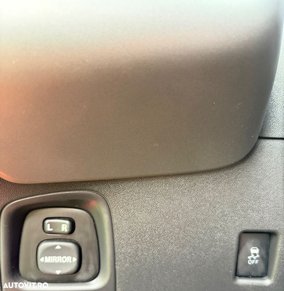 Toyota Aygo 1.0 VVY-I 5 usi X-play - 16