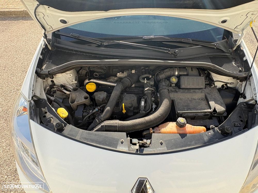 Renault Clio 1.5 dCi - 8