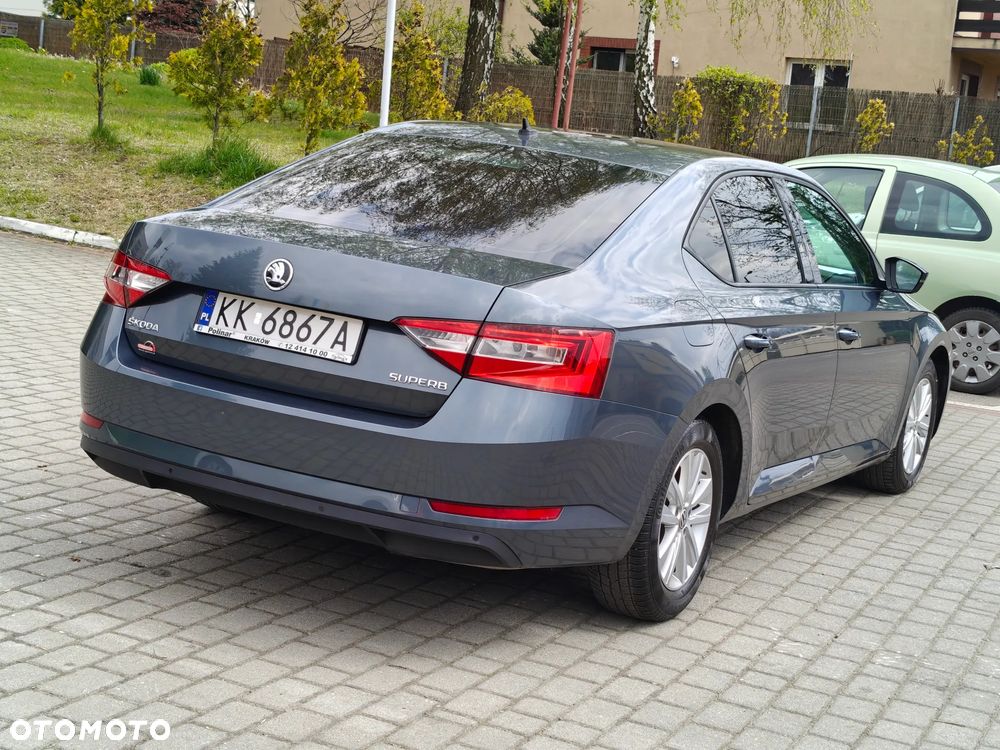 Skoda Superb 1.8 TSI Ambition - 30