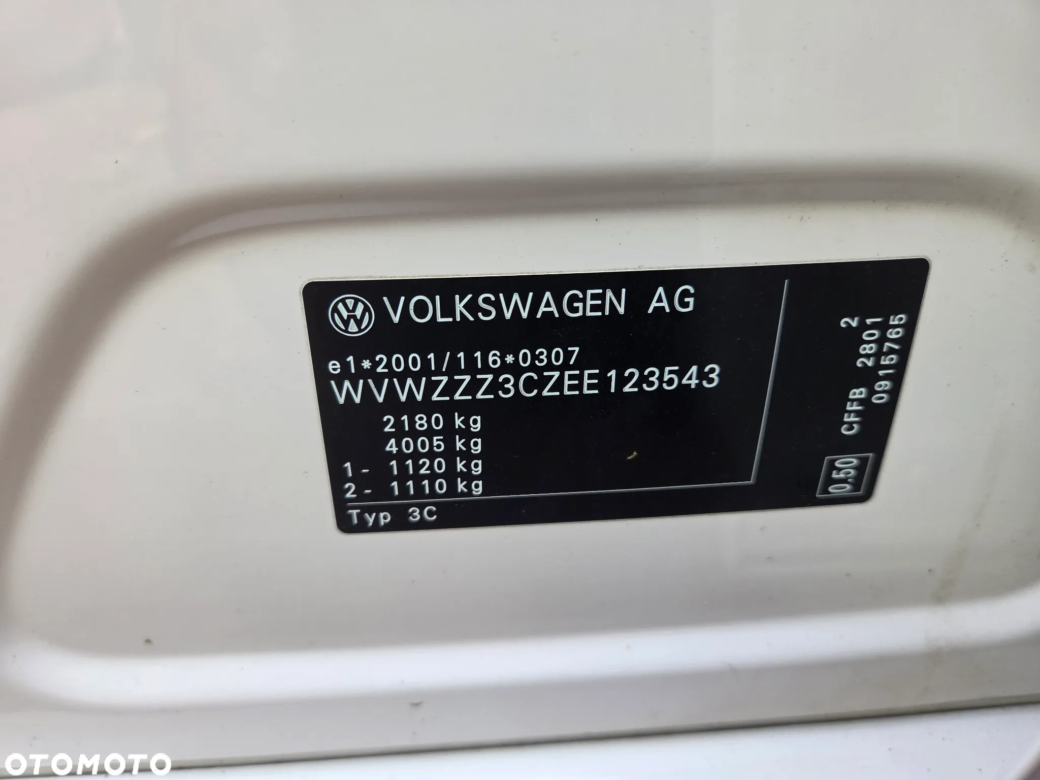Volkswagen Passat - 19