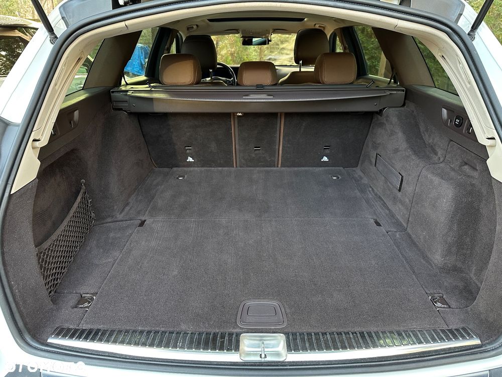 Mercedes-Benz Klasa E 220 d 4-Matic All-Terrain - 14