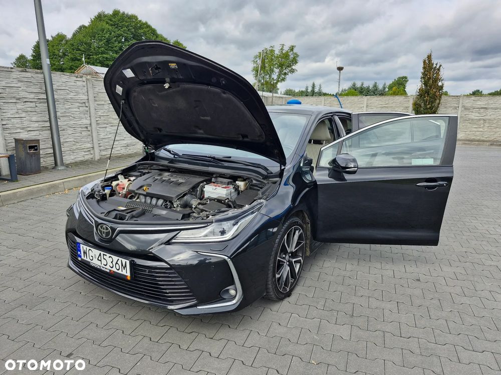 Toyota Corolla 1.6 Executive MS - 16
