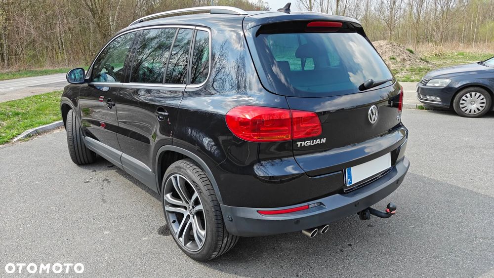 Volkswagen Tiguan 2.0 TDI DPF 4Motion BlueMotion Technology DSG Exclusive - 5