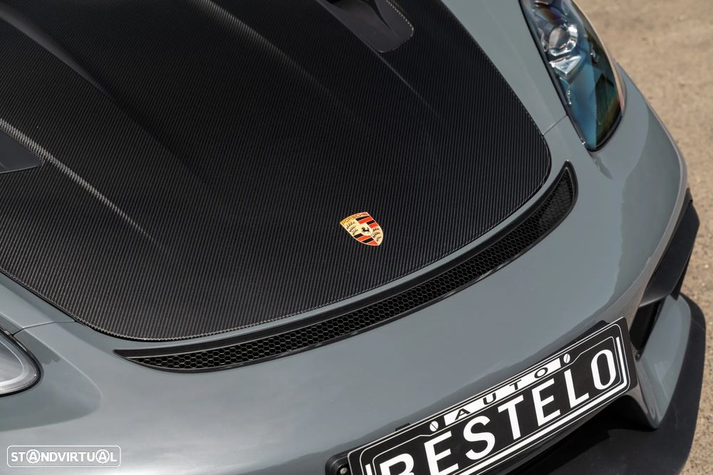 Porsche 718 Cayman GT4 RS - 6