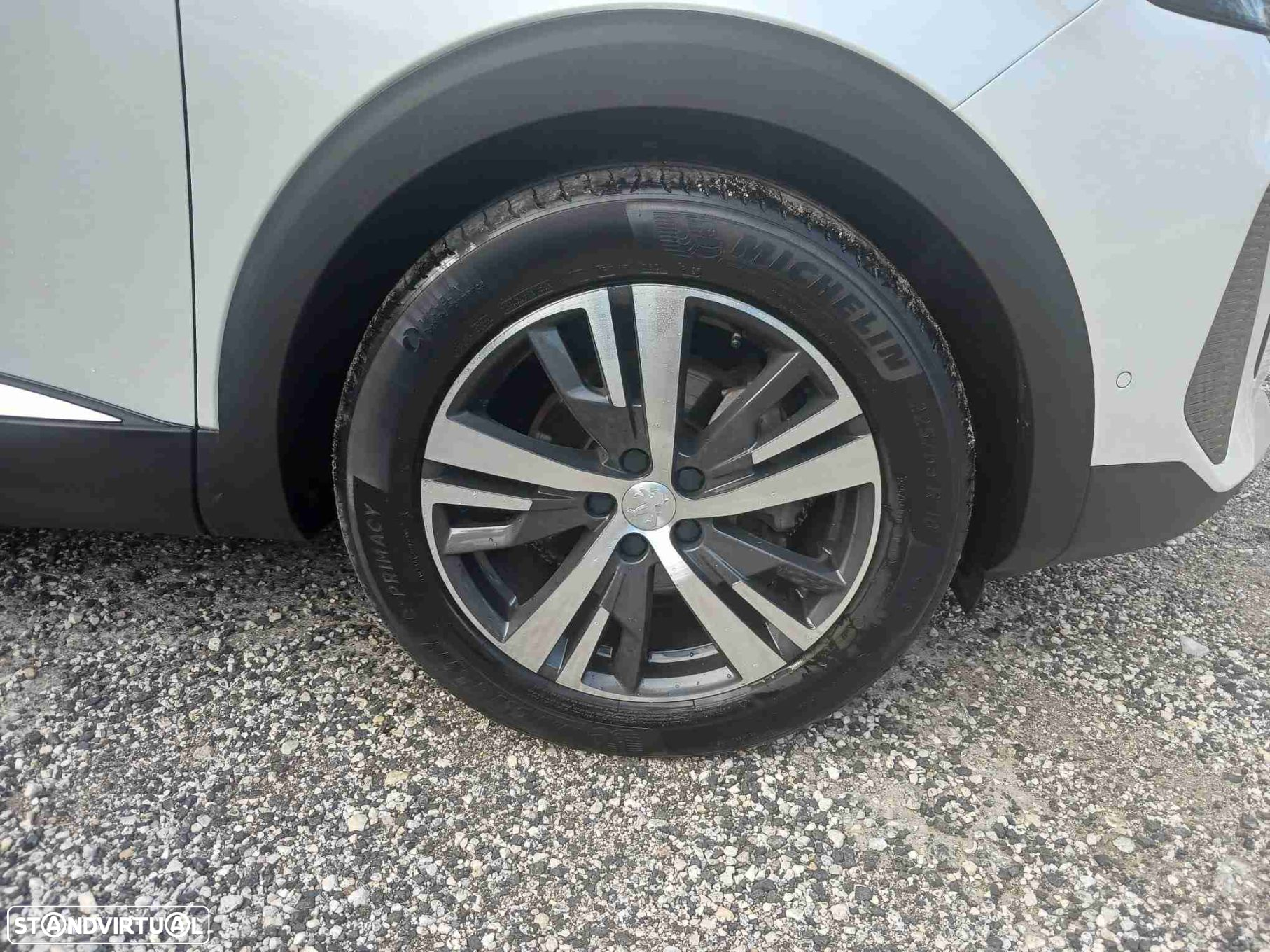 Peugeot 5008 1.5 BlueHDi Allure Pack EAT8 - 7