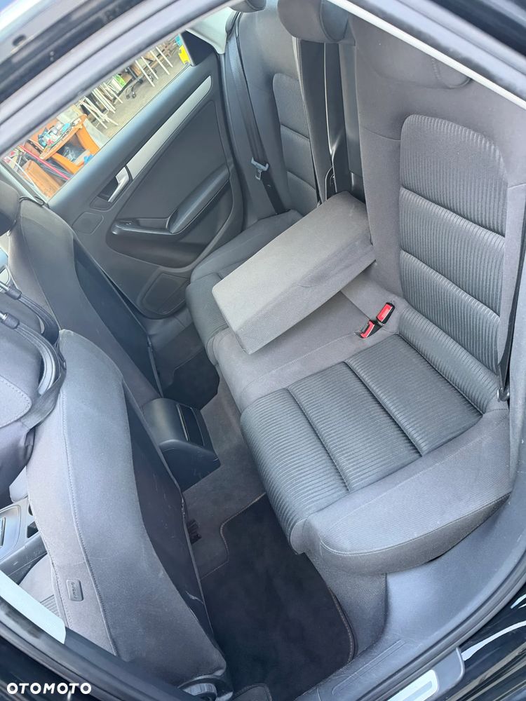 Audi A4 Limousine 1.8 TFSI Ambiente - 18