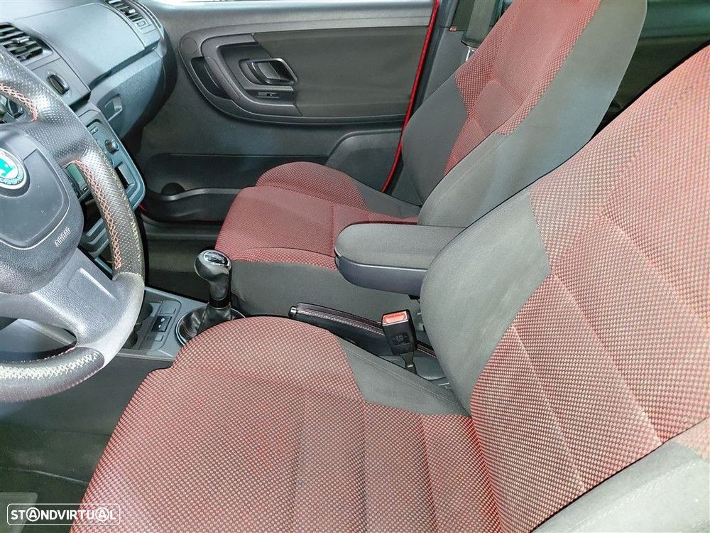 Skoda Fabia - 12