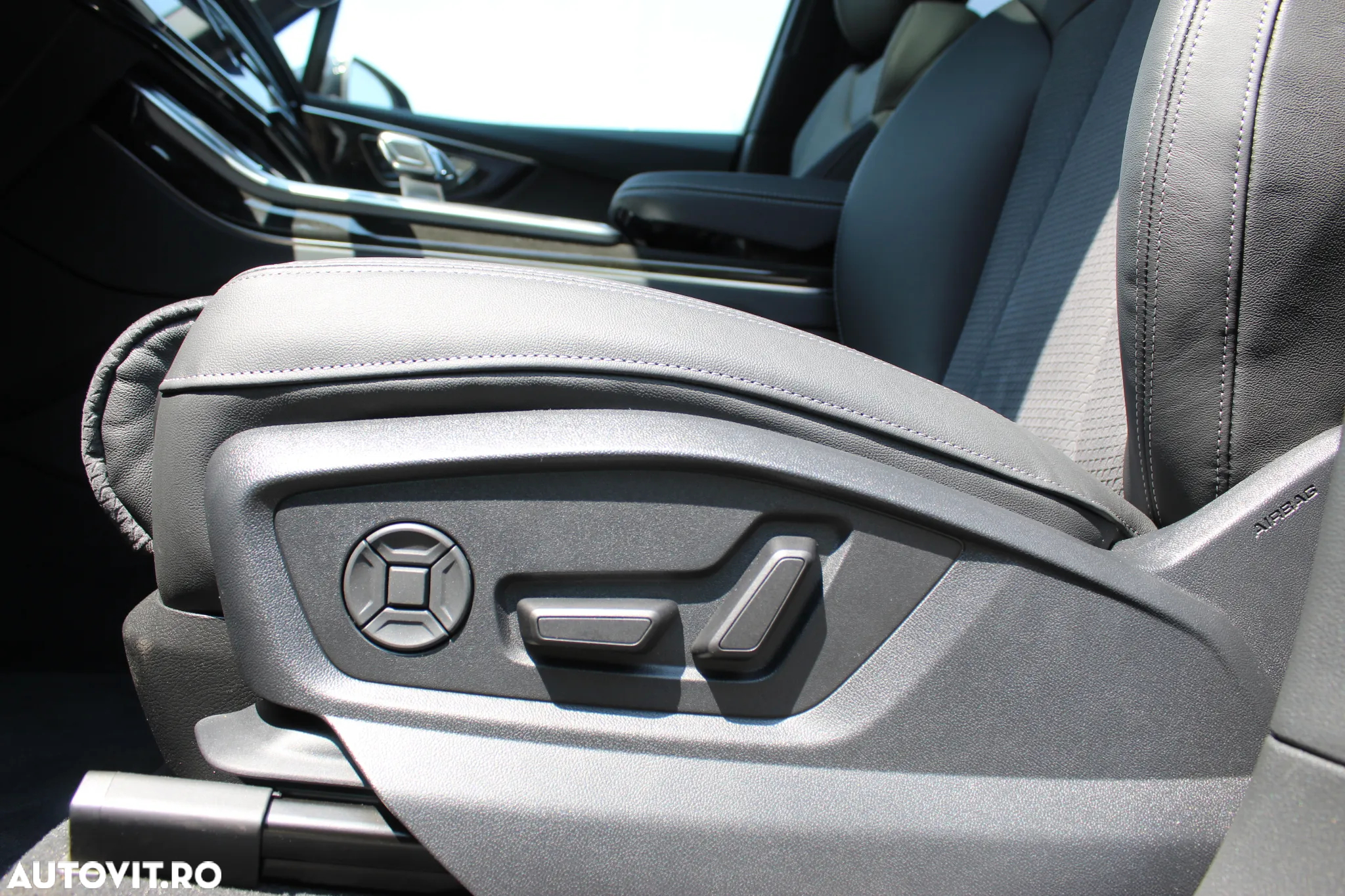 Audi Q7 55 TFSI quattro Tiptronic MHEV S Line - 18