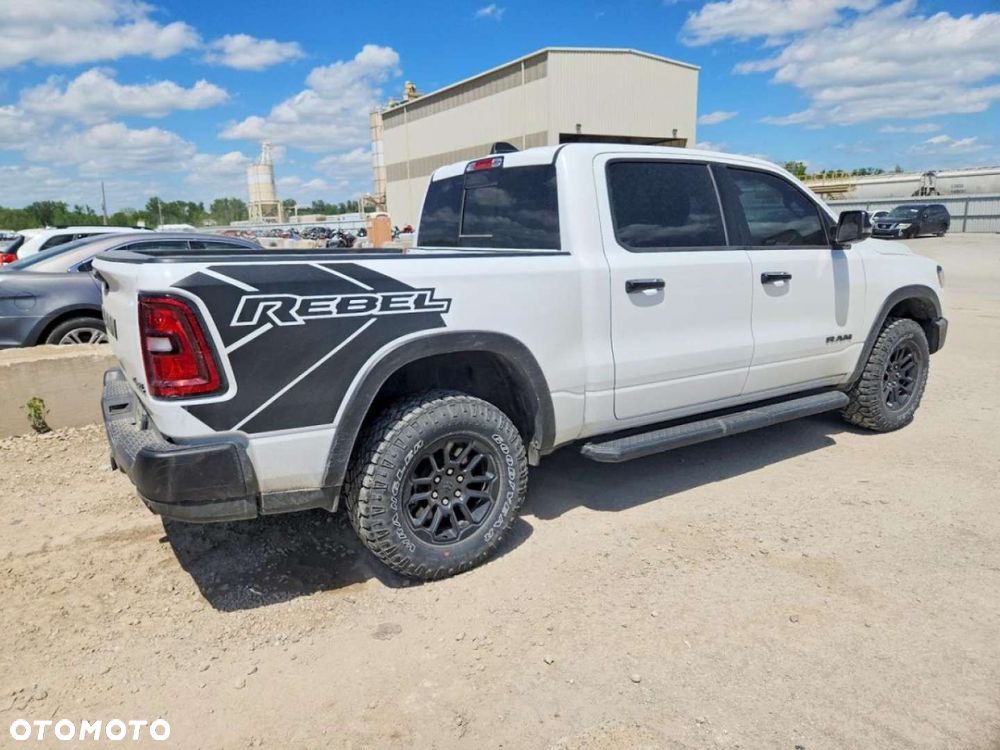 RAM 1500 - 5