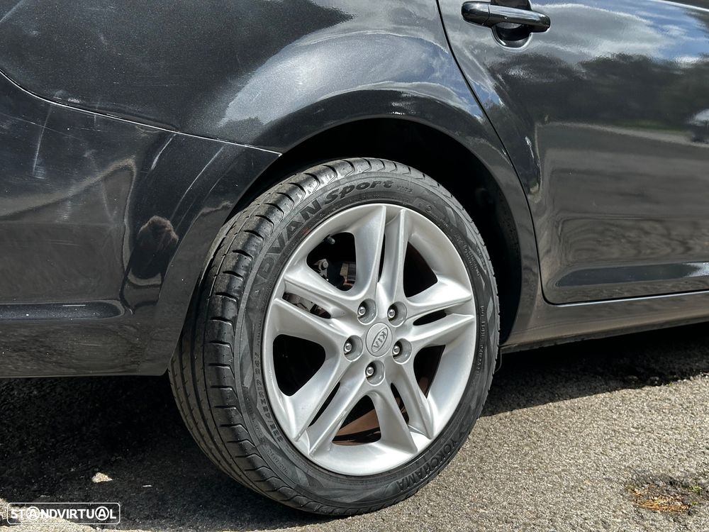 Kia Ceed SW 1.6 CRDi LX - 12