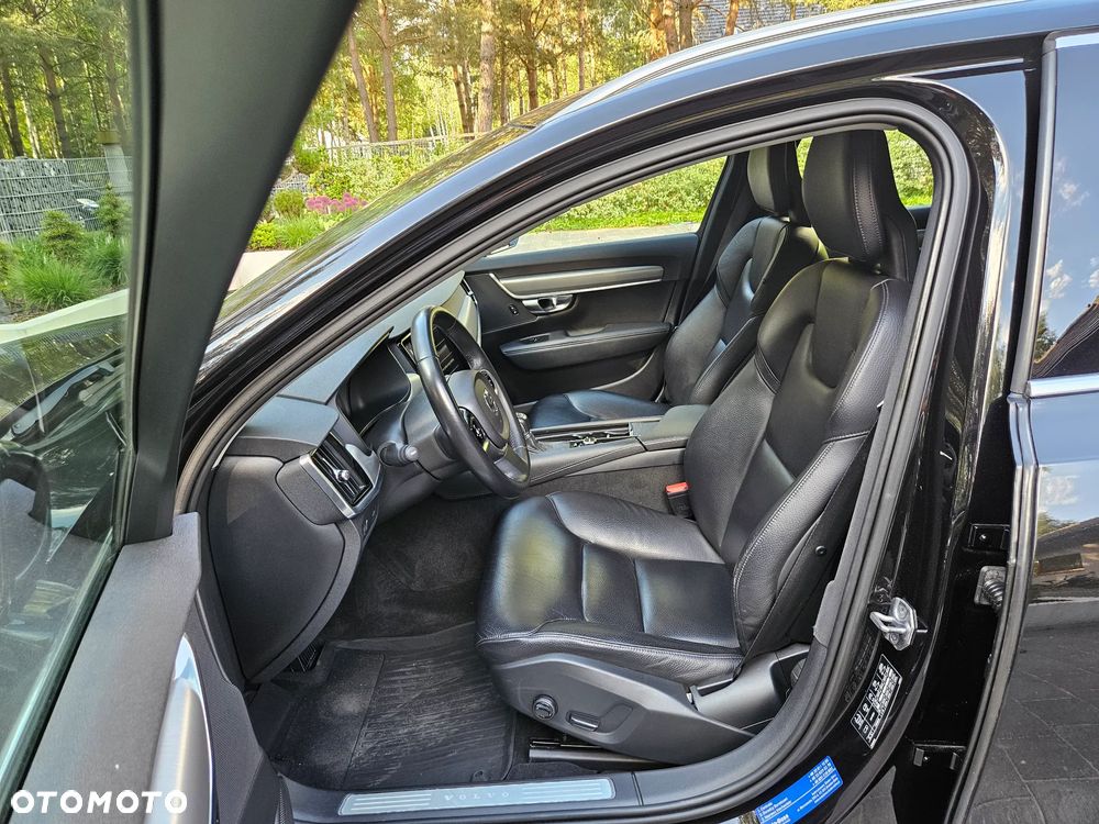 Volvo V90 T5 Momentum - 23