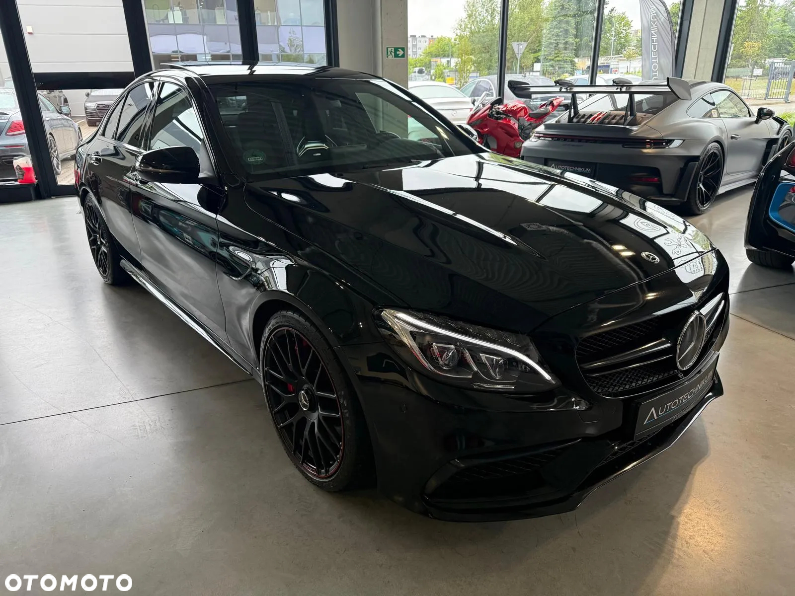 Mercedes-Benz Klasa C 63 S AMG 9G - 3