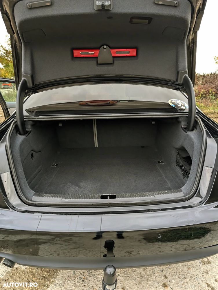 Audi A6 Avant 2.0 TDI Multitronic - 16