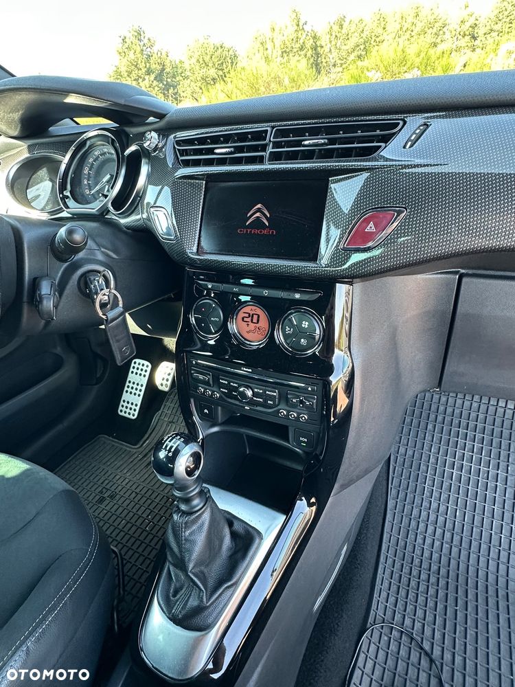 Citroën DS3 1.6 THP SportChic - 9