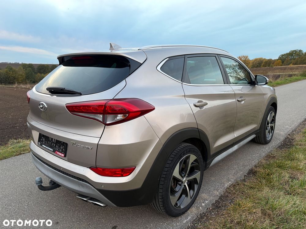 Hyundai Tucson - 11