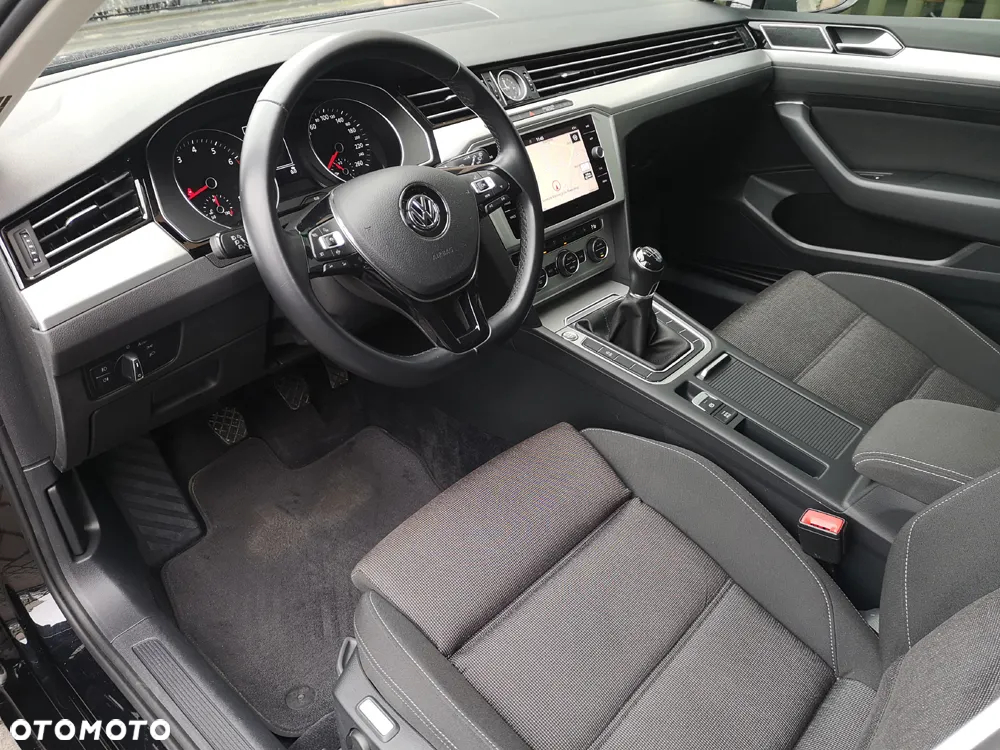 Volkswagen Passat Variant 1.5 TSI OPF Comfortline - 10