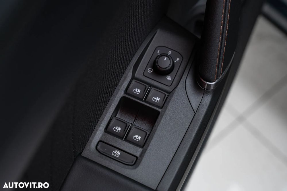 Cupra Formentor 2026 benzină, 32.999 € — imagine 18