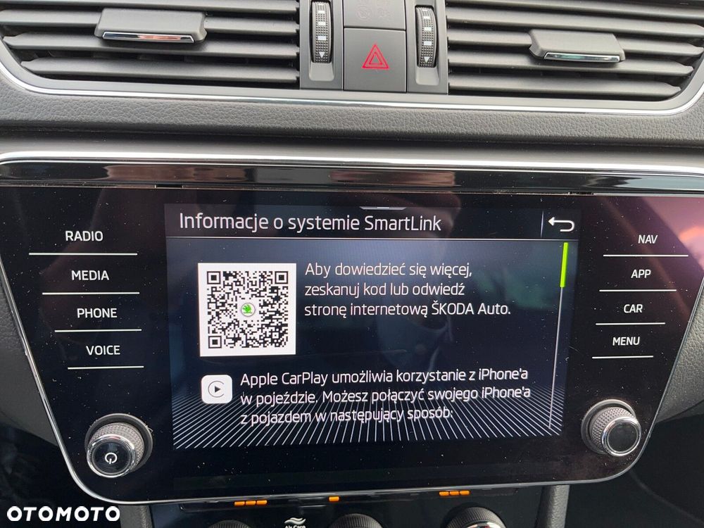 Skoda Superb 2.0 TDI SCR Style DSG - 32