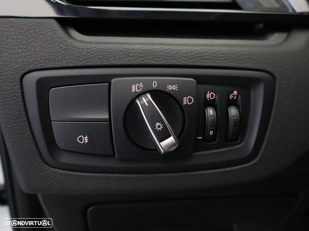 BMW X1 18 i sDrive Advantage Auto - 27