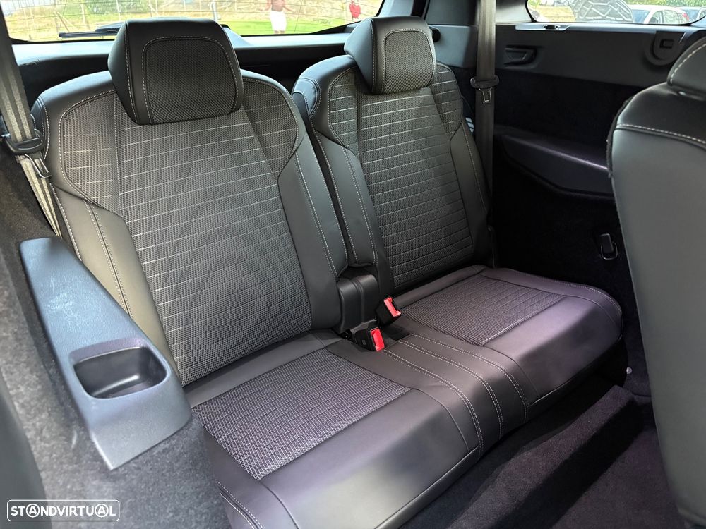 Peugeot 5008 1.2 Hybrid Allure e-DCS6 - 29