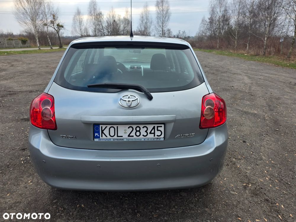 Toyota Auris 2.0 D-4D - 8