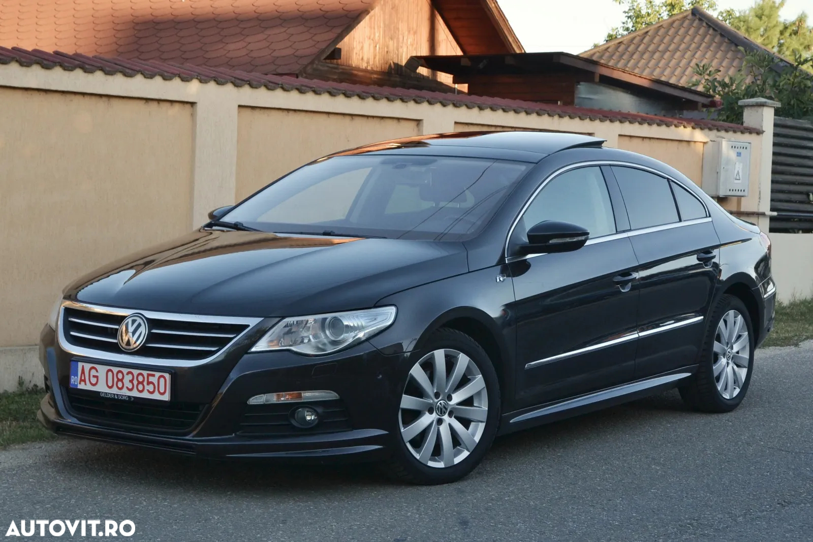 Volkswagen Passat CC 2.0 TDI 4Motion DSG BlueMotion Technolog Exclusive - 2