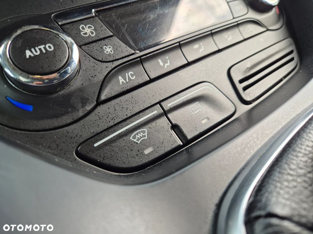 Ford Grand C-MAX 2.0 TDCi Titanium - 9
