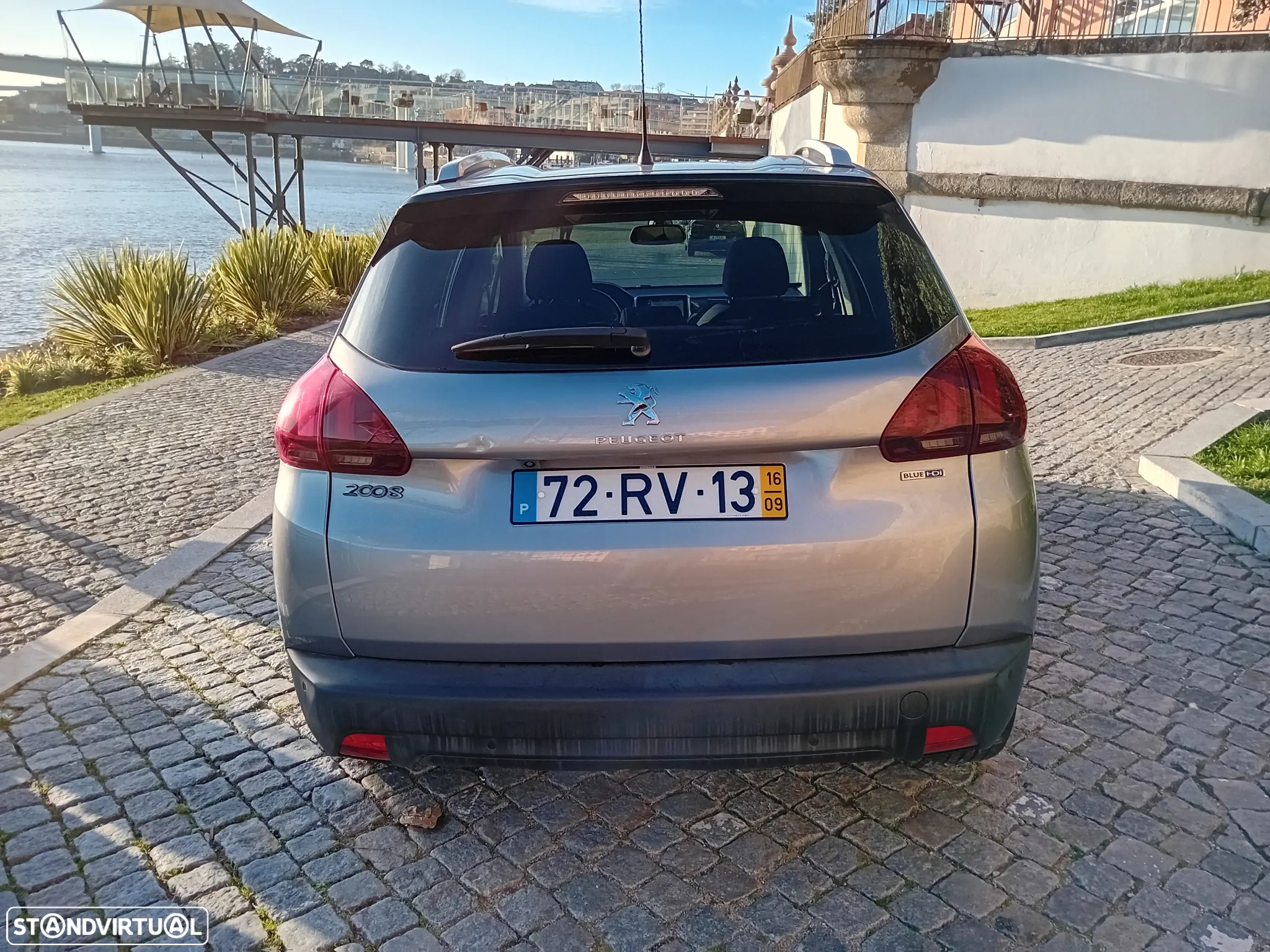 Peugeot 2008 1.6 BlueHDi Style - 35