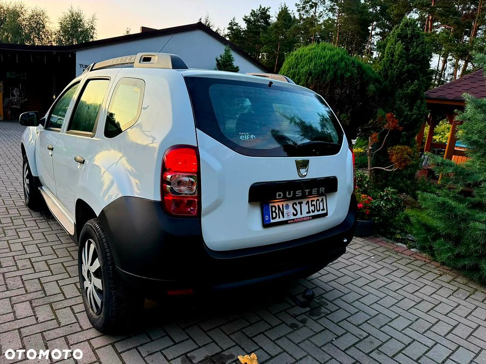 Dacia Duster 1.6 SCe Blackshadow S&S - 3