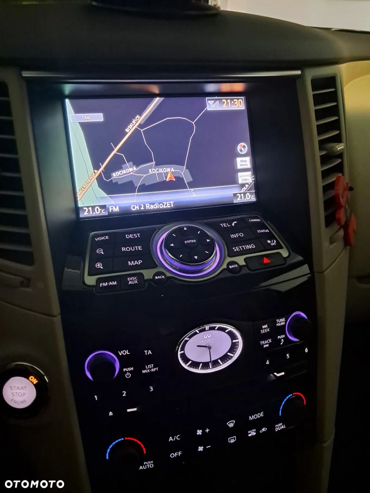 Infiniti QX70 3.0d S Premium - 9