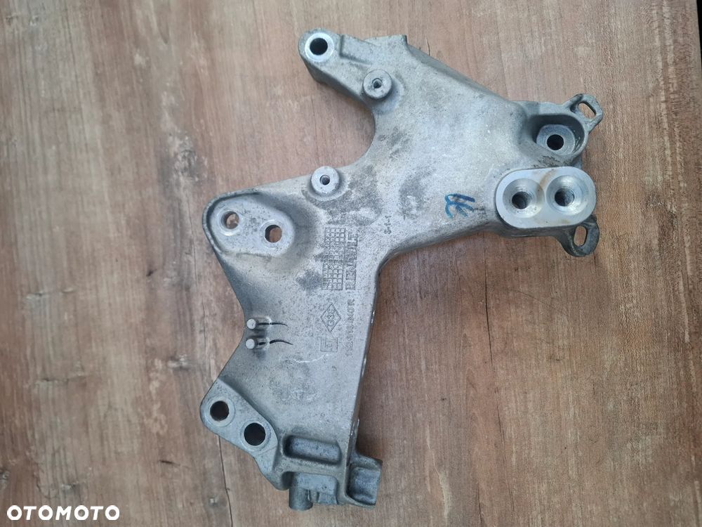 Renault 1,6 DCI łapa silnika 112318640R - 1