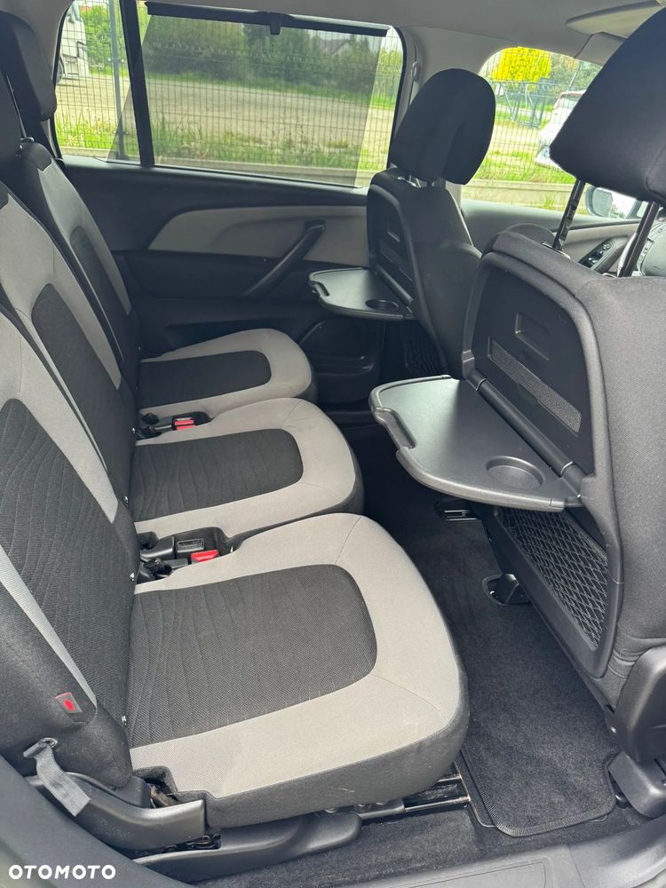 Citroën C4 Grand Picasso - 23