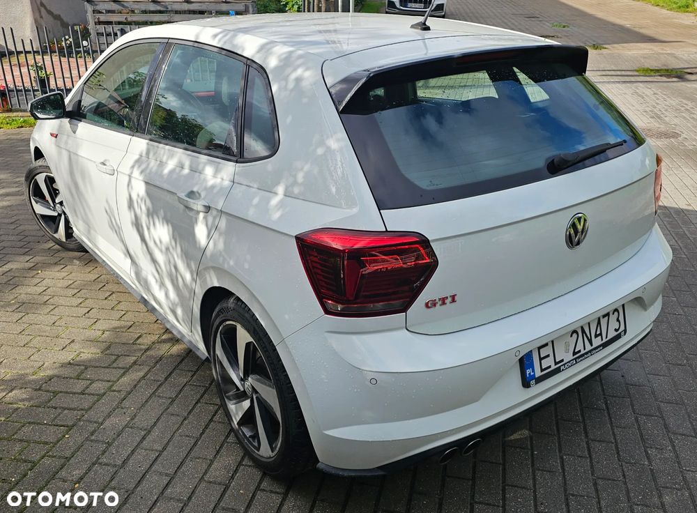 Volkswagen Polo 2.0 TSI DSG GTI - 6