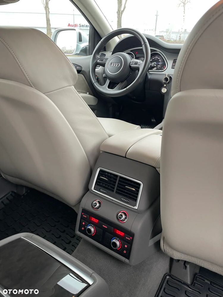 Audi Q7 3.0 TDI DPF Quattro Progressive Tiptr - 15