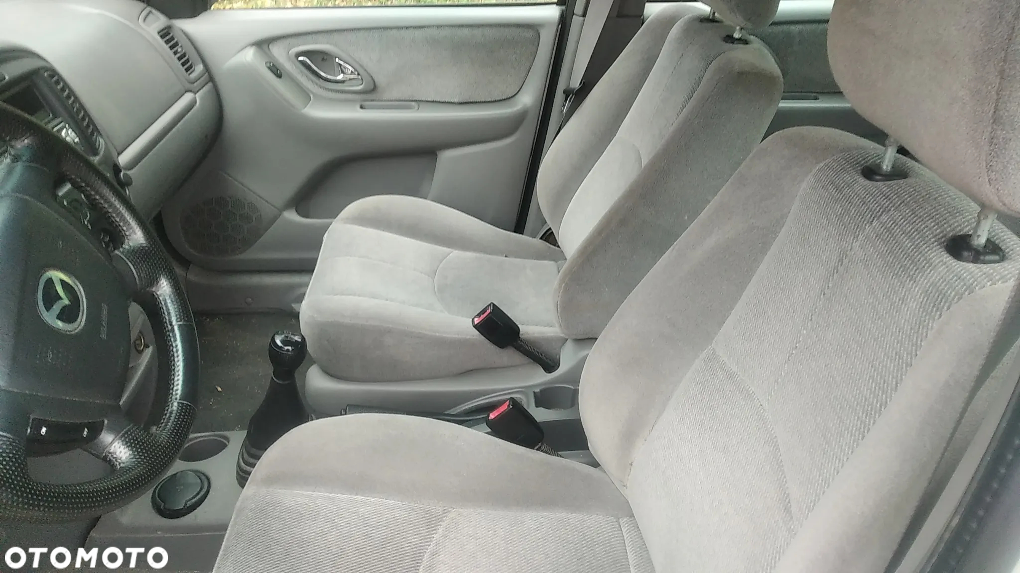 Mazda Tribute 4x4 Adventure Comfort - 4