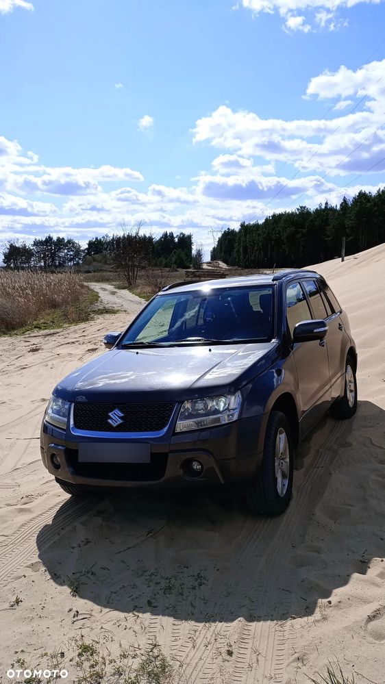 Suzuki Grand Vitara 2.4 De Luxe EU5 - 1