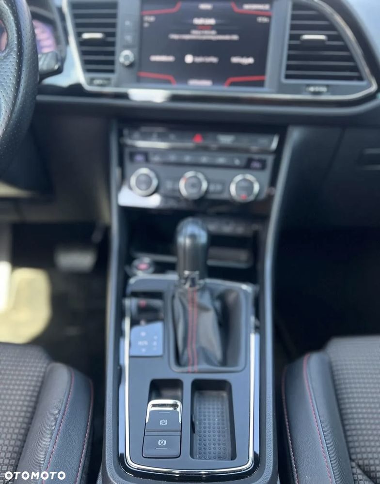Seat Leon Sportstourer 1.5 eTSI ACT OPF DSG FR - 23