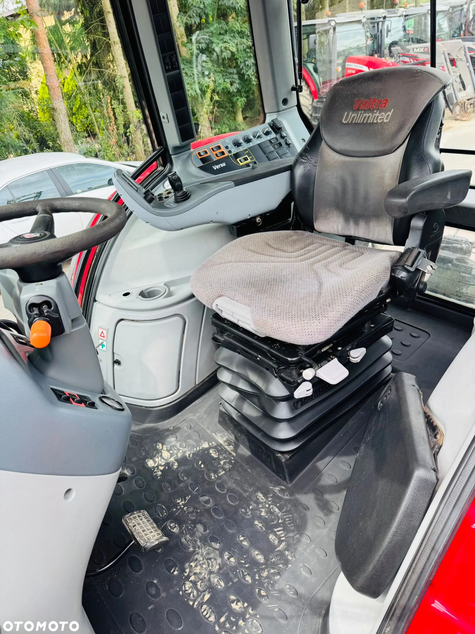 Valtra T213 Versu Unlimited - 14