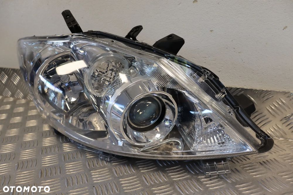 LAMPA PRZEDNIA PRZÓD PRAWA TOYOTA AURIS I LIFT SOCZEWKA 81130-02A40 2009-2012 - 4