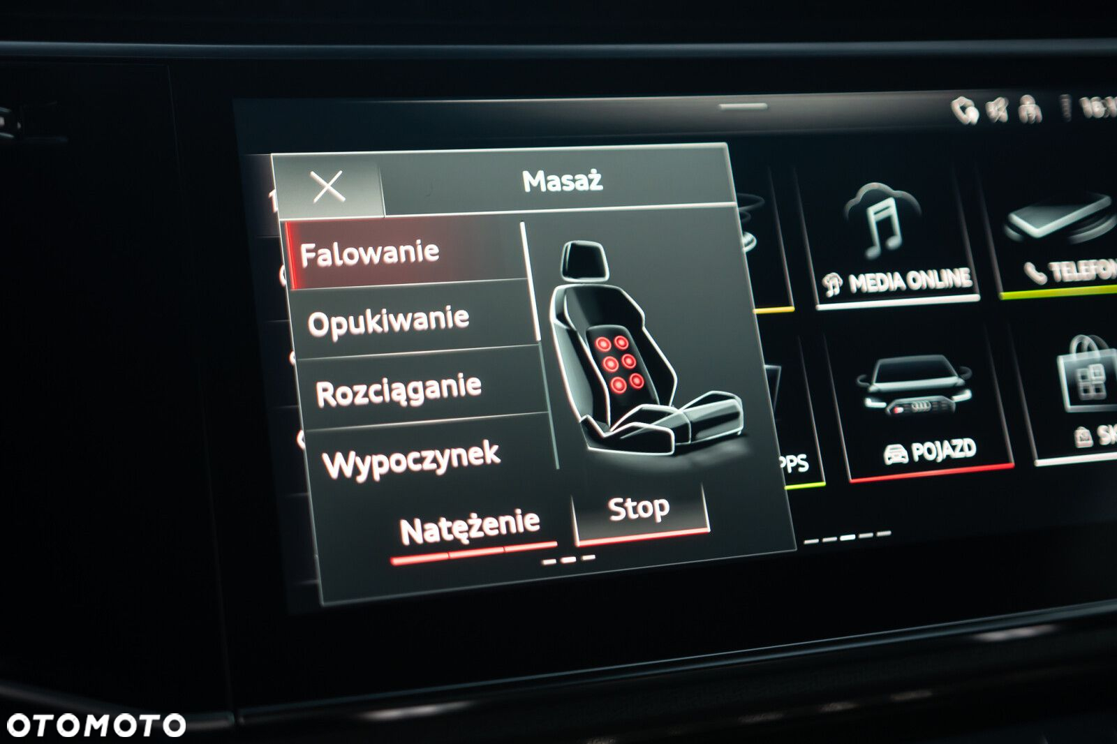 Audi RS Q8 - 16