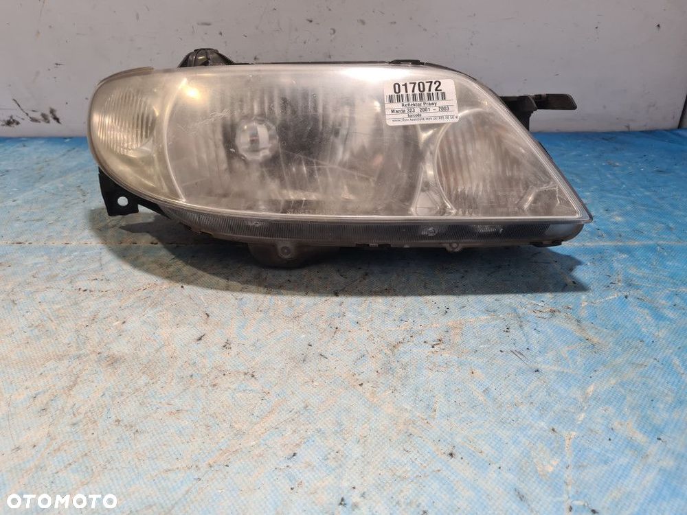 MAZDA 323 REFLEKTOR PRAWY MAZDA - 1