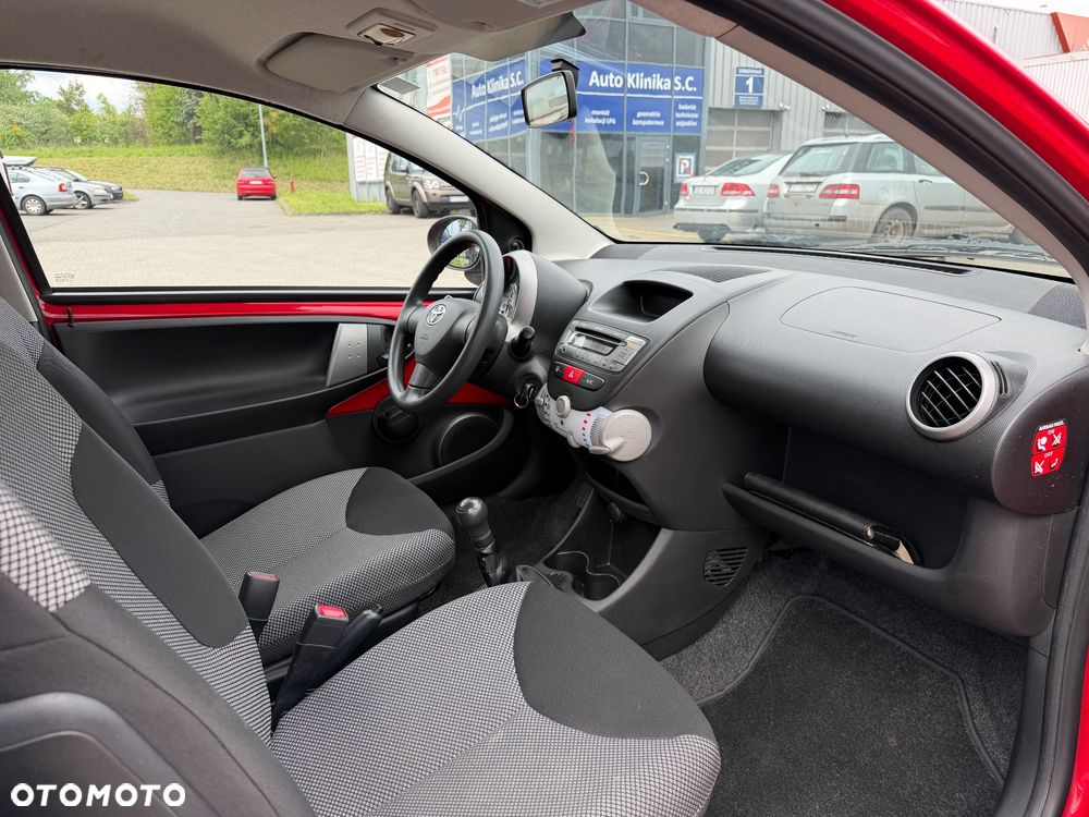 Toyota Aygo 1.0 VVT-i Sol - 11