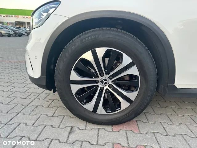 Mercedes-Benz GLC 200 d 4-Matic Business Edition - 11
