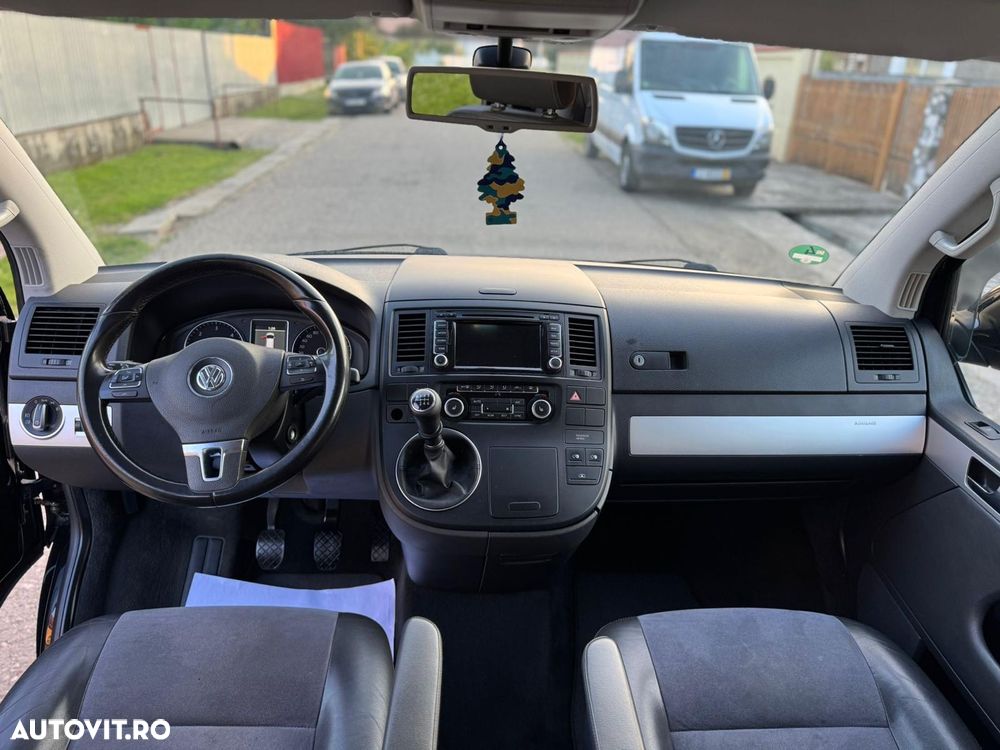 Volkswagen Transporter Multivan Highline - 12