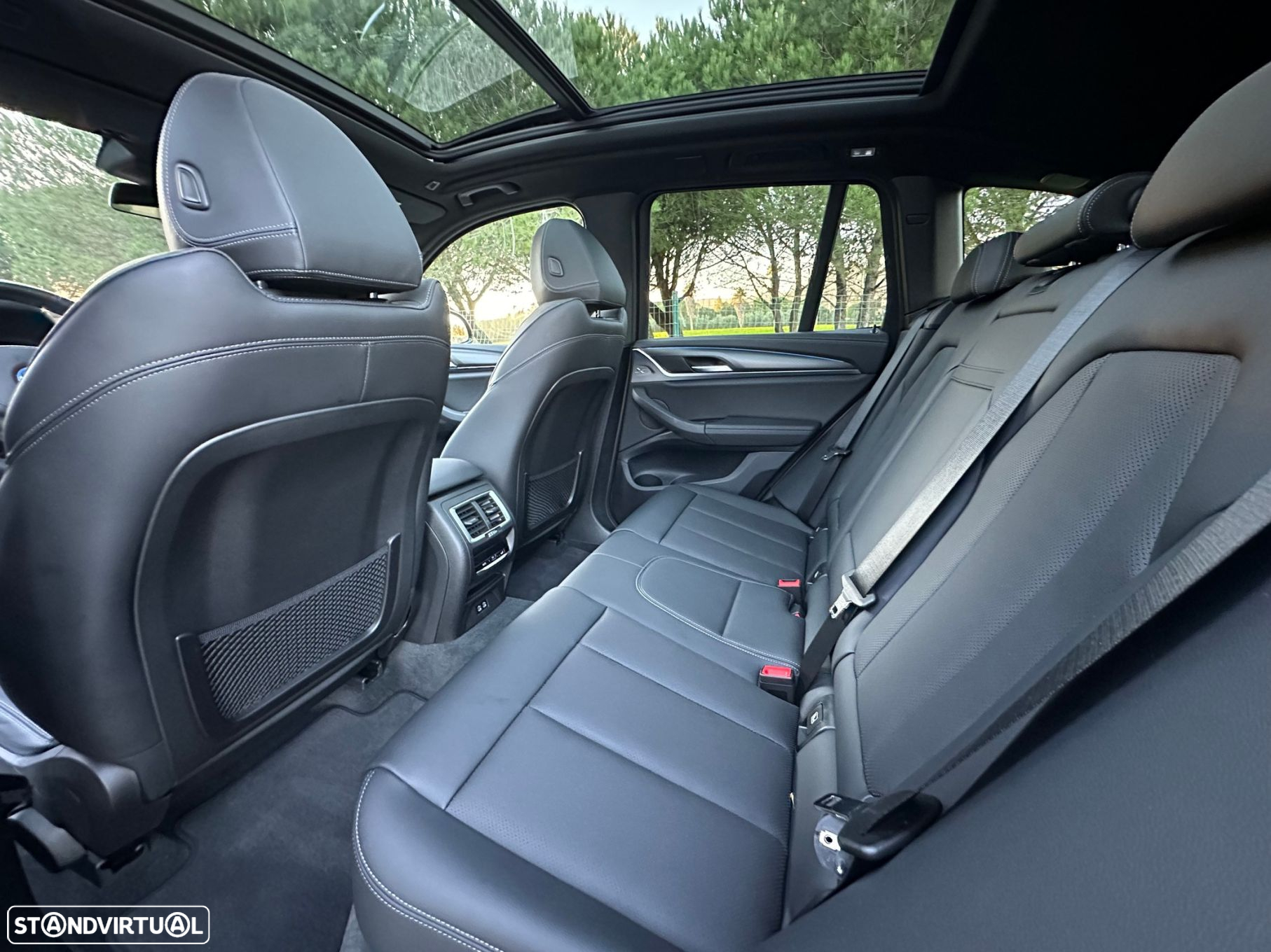 BMW iX3 M Sport Inspiring - 29
