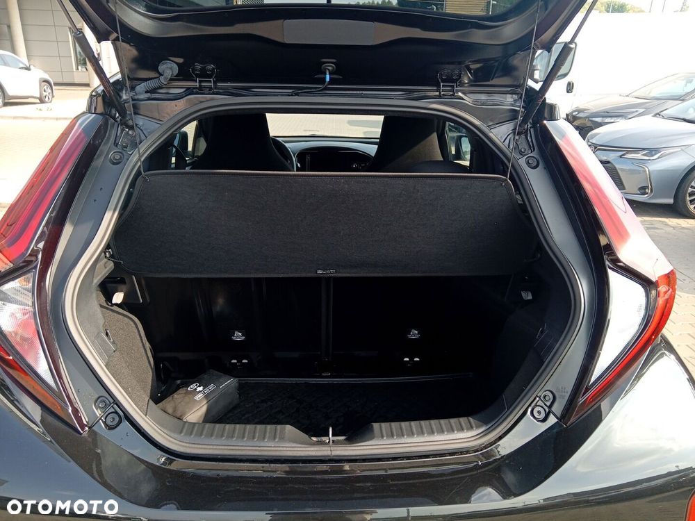 Toyota Aygo X - 13