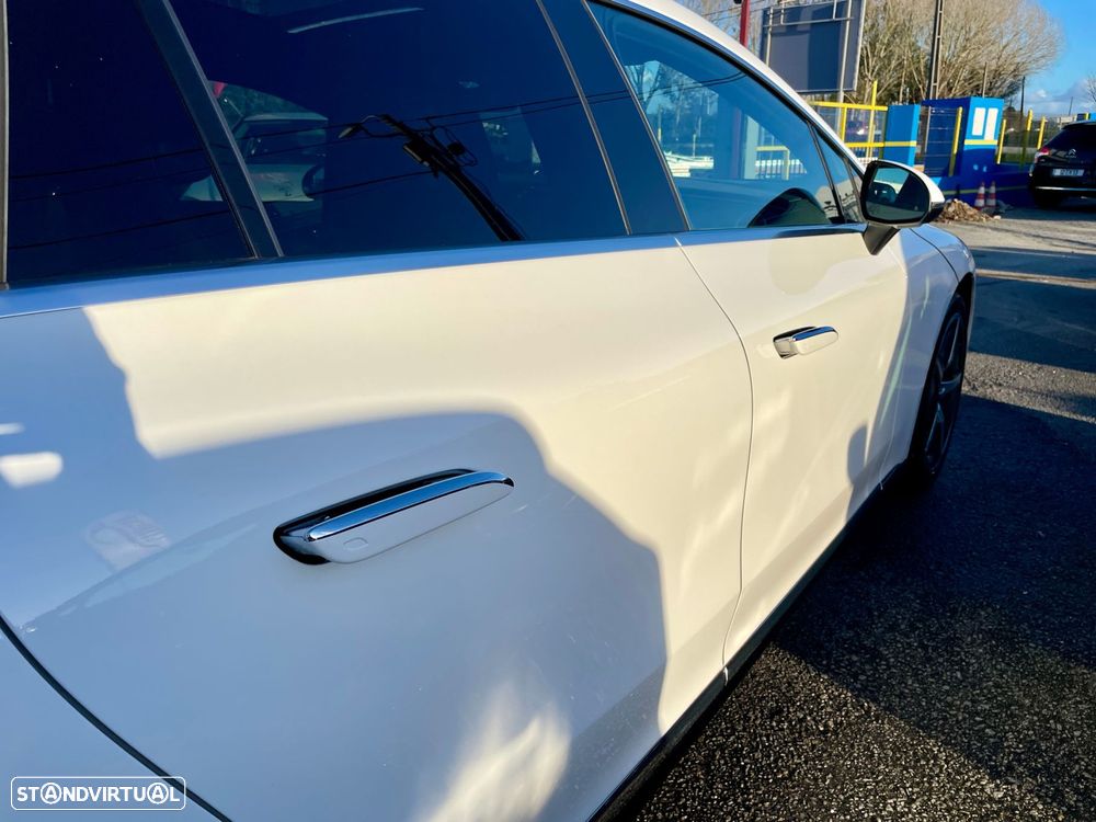 Mercedes-Benz EQE - 12