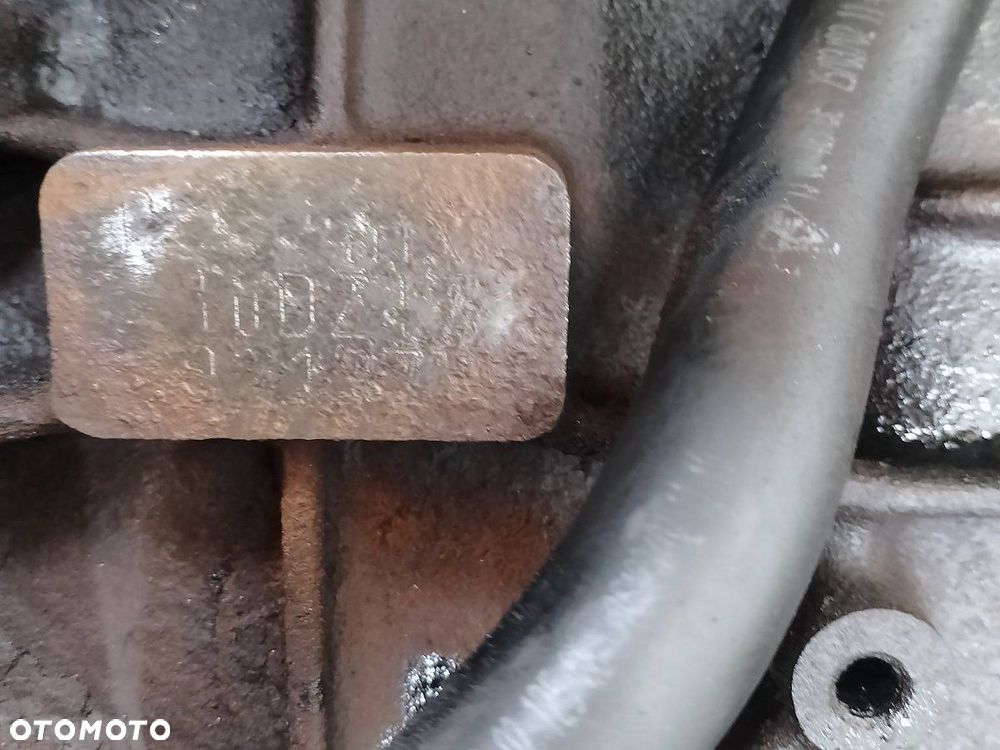 SILNIK CITROEN C5 I 4HX 10DZ17 2.2 HDI - 11
